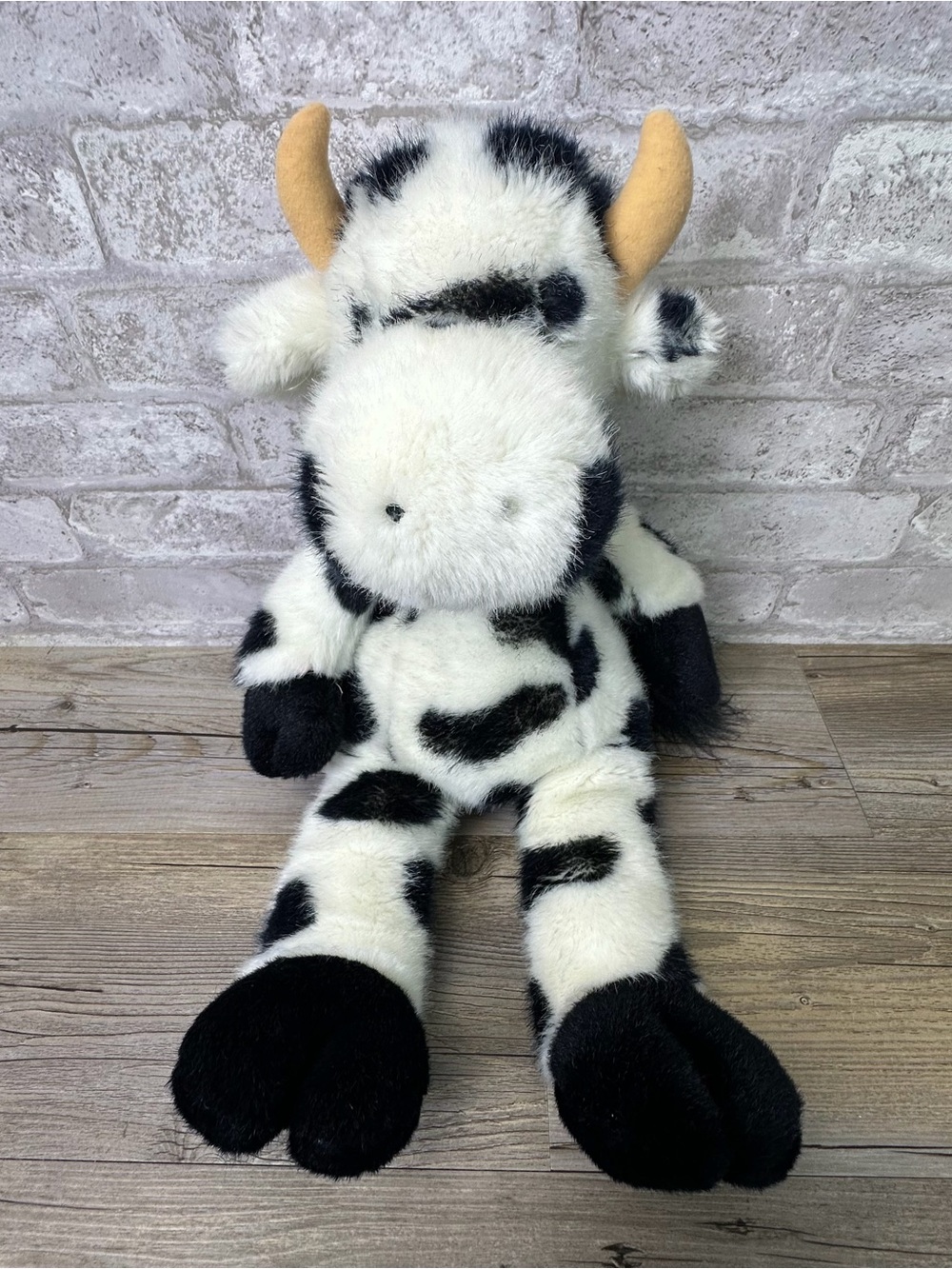 Manhattan Toy Cow Closed Eyes 15" Plush Sleeping Doll 1990 Stuffed Animal 3877